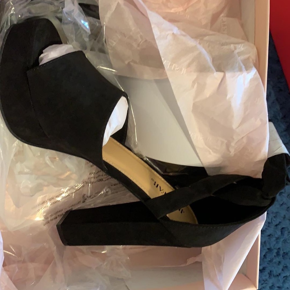 Bow @ Ankle heels